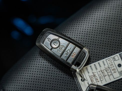 Used 2023 Ford F150 Lariat w/ Equipment Group 502A High image 50