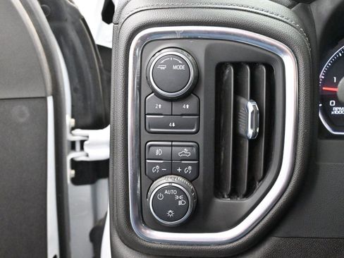 Used 2023 Chevrolet Silverado 2500 LT w/ Convenience Package image 29