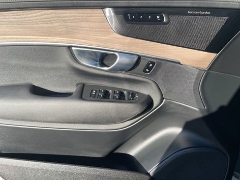 Used 2026 Volvo XC90 B6 Plus w/ Protection Package Premier image 30