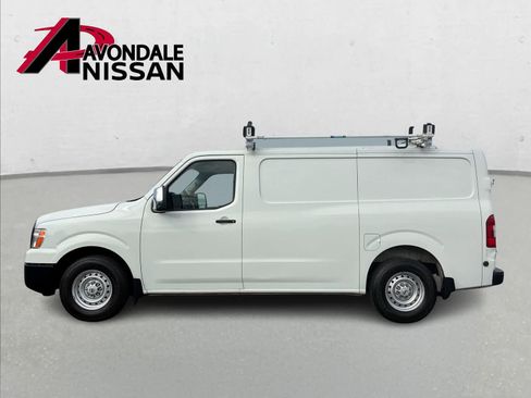 Certified 2018 Nissan NV 3500 S image 3