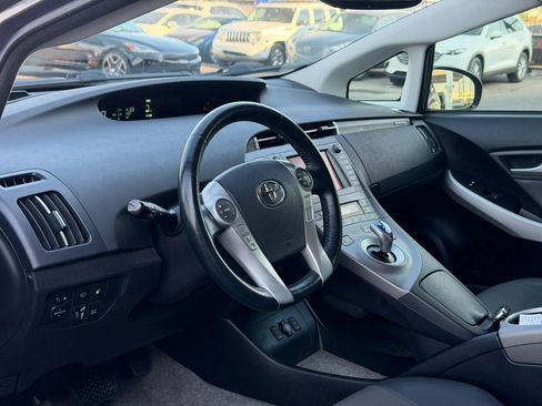 Used 2012 Toyota Prius Prime Advanced FWD image 18