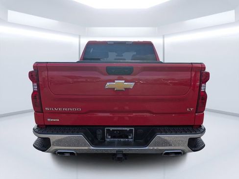 Used 2022 Chevrolet Silverado 1500 LT w/ Z71 Off-Road Package image 4