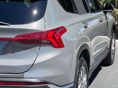 Used 2022 Hyundai Santa Fe SEL w/ Convenience + Premium Package FWD image 28