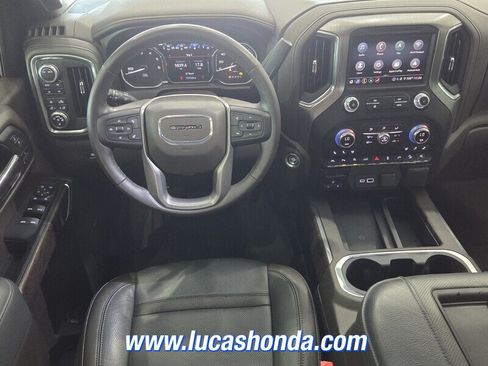 Used 2020 GMC Sierra 1500 Denali w/ Denali Ultimate Package AWD/4WD image 9