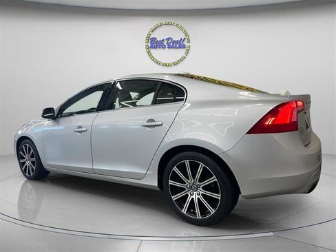 Used 2016 Volvo S60 T5 Inscription Platinum AWD/4WD image 3