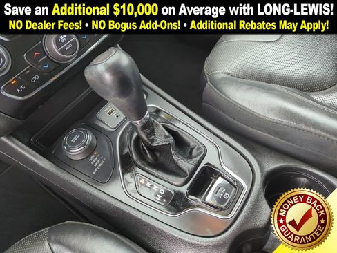 Used 2019 Jeep Cherokee Limited w/ Technology Group image 22