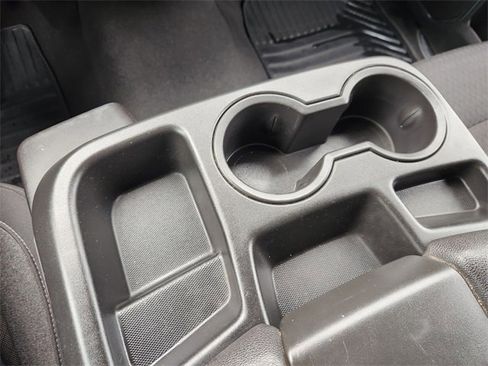 Used 2024 Chevrolet Silverado 2500 LT w/ Convenience Package image 16