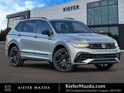 Used 2022 Volkswagen Tiguan SE R-Line