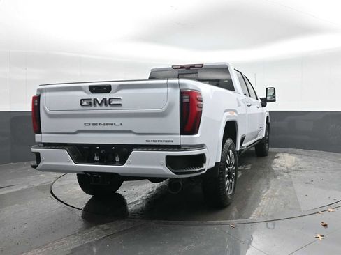 New 2026 GMC Sierra 2500 Denali Ultimate image 7