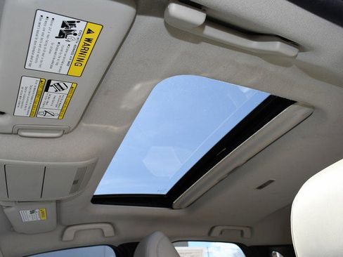 Used 2021 MAZDA CX-30 AWD 2.5 S w/ Premium Package image 19