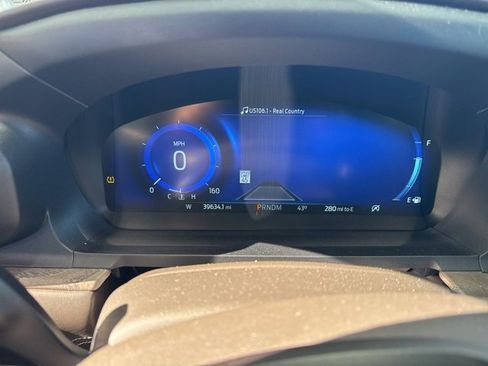 Used 2020 Ford Explorer Platinum w/ Premium Technology Package image 16