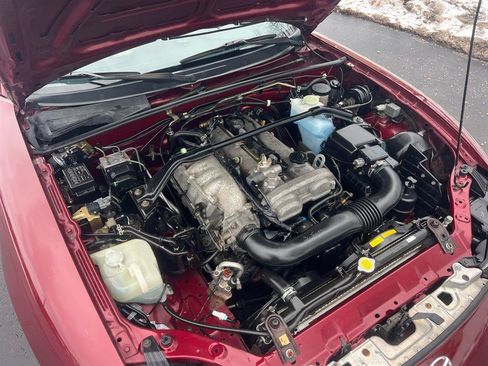 Used 2003 MAZDA MX-5 Miata LS image 25