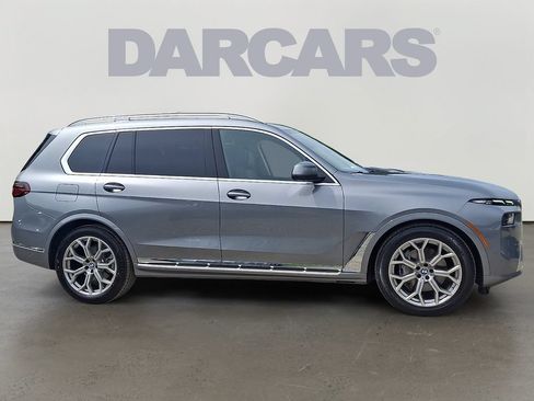 Used 2024 BMW X7 xDrive40i AWD/4WD image 7