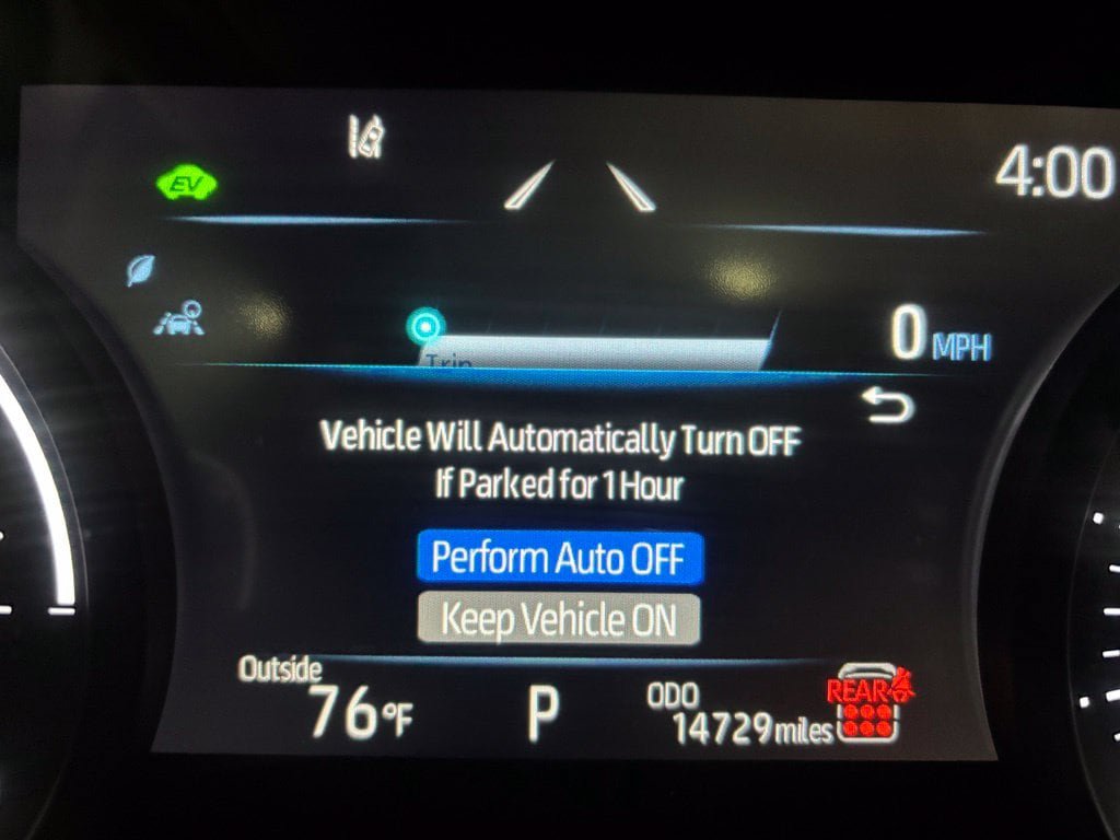 Used 2026 Toyota Sienna XLE FWD image 24