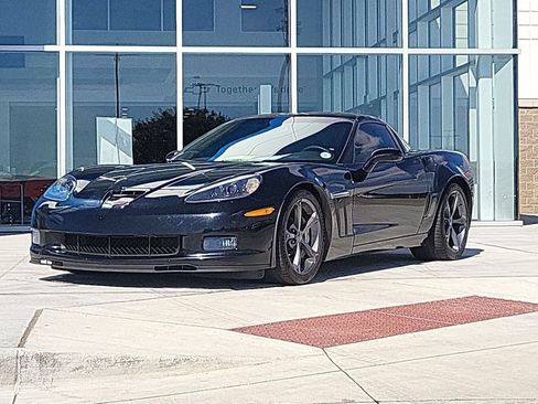 Used 2011 Chevrolet Corvette Grand Sport w/ Preferred Equipment Group RWD image 4