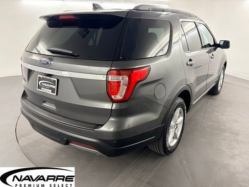 Used 2014 Ford Explorer XLT w/ Equipment Group 201A image 8