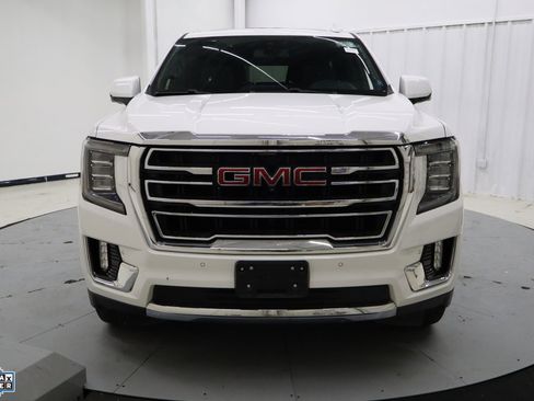 Used 2021 GMC Yukon SLT w/ SLT Premium Package image 9