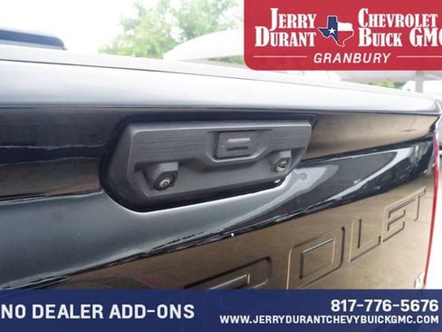 Used 2025 Chevrolet Silverado 2500 LT w/ Convenience Package AWD/4WD image 22