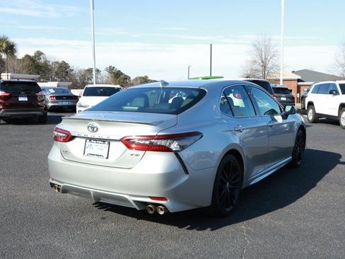 Used 2024 Toyota Camry XSE image 6