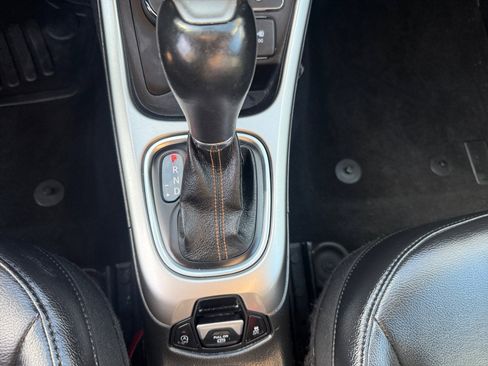 Used 2017 Jeep Compass Latitude image 25