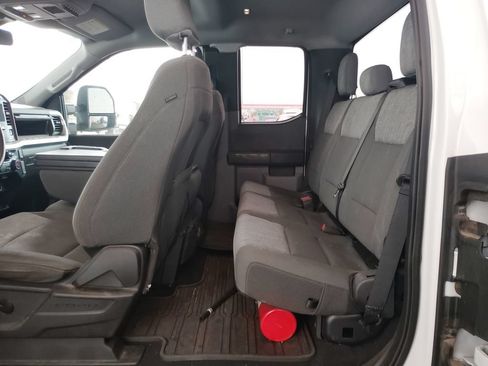 Used 2023 Ford F250 XLT AWD/4WD image 21