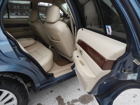 Used 2007 Mercury Grand Marquis LS image 31