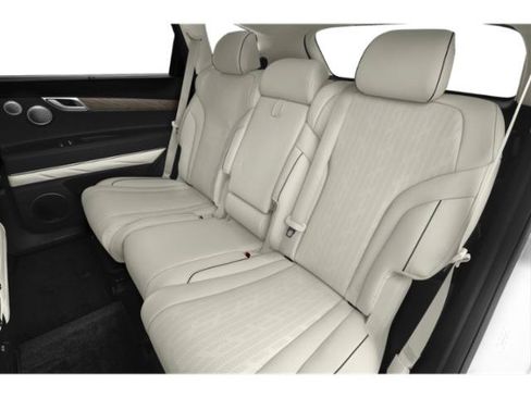 Used 2022 Genesis GV80 2.5T RWD image 16