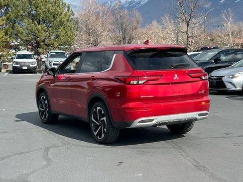 Used 2025 Mitsubishi Outlander SE AWD/4WD image 7