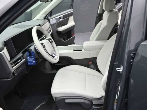 New 2026 Hyundai Santa Fe SE AWD/4WD image 16