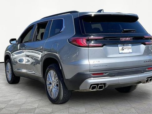 Used 2024 GMC Acadia Elevation w/ Luxury Package image 4