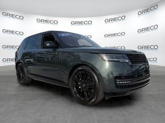 Used 2023 Land Rover Range Rover SE AWD/4WD video 1