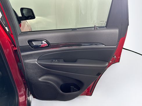 Used 2020 Jeep Grand Cherokee Trailhawk w/ Trailhawk Luxury Group image 33