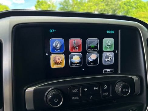 Used 2018 GMC Sierra 2500 SLT w/ Duramax Plus Package AWD/4WD image 35