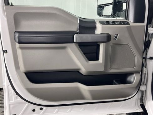 Used 2021 Ford F350 XLT w/ XLT Value Package image 24