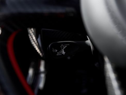 Used 2021 McLaren Elva image 62