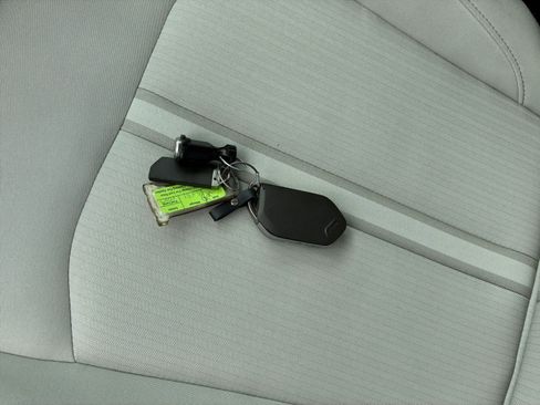 Used 2025 Hyundai Sonata SEL FWD image 17