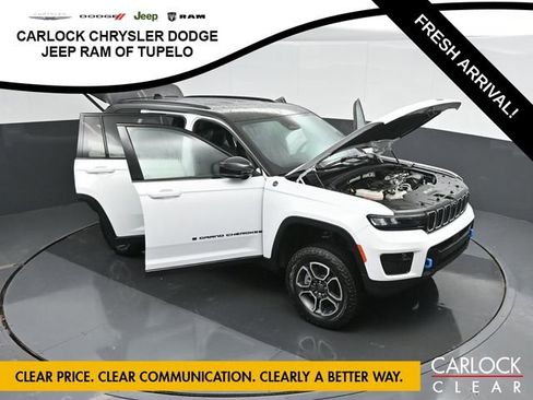 Used 2022 Jeep Grand Cherokee Trailhawk image 44