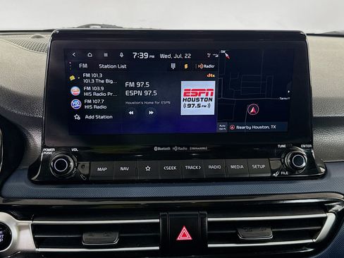Used 2023 Kia Seltos S w/ Navigation Package FWD image 16