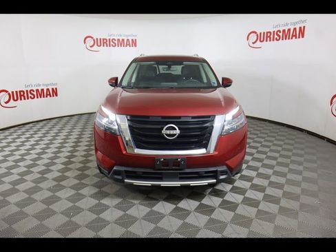 Used 2023 Nissan Pathfinder SL w/ SL Premium Package AWD/4WD image 14