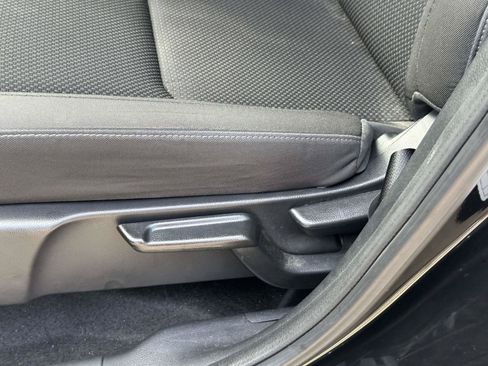 Used 2021 Honda HR-V EX image 15