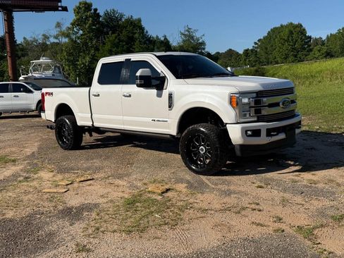 Used 2018 Ford F350 Limited w/ FX4 4x4 Off Road Package image 7