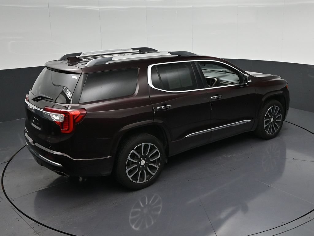 Used 2020 GMC Acadia Denali w/ Technology Package FWD image 19