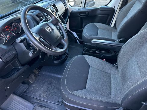 Used 2015 RAM ProMaster 2500 w/ Interior Convenience Group image 10