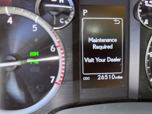 Used 2023 Lexus GX 460 Premium image 6