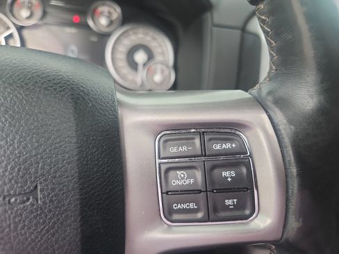 Used 2017 RAM 1500 Limited AWD/4WD image 11