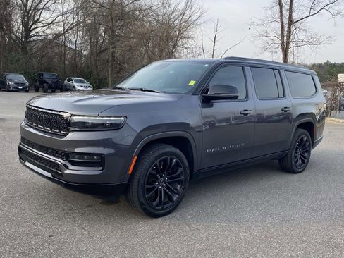 Used 2024 Jeep Grand Wagoneer L Series II w/ Quick Order Packagew 28T AWD/4WD image 3