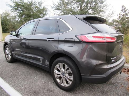 Used 2020 Ford Edge Titanium w/ Class II Trailer Tow Package image 3