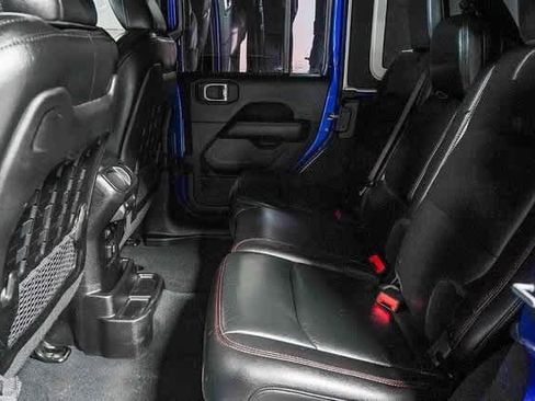 Used 2019 Jeep Wrangler Unlimited Rubicon w/ Dual Top Group image 20