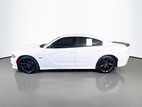 Used 2023 Dodge Charger R/T w/ Blacktop Package RWD image 5