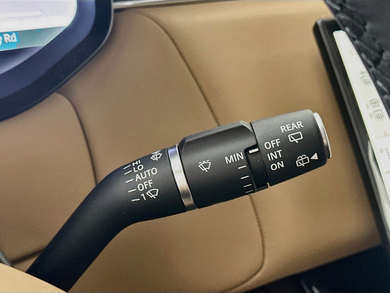 New 2027 Land Rover Range Rover Sport SE AWD/4WD image 21